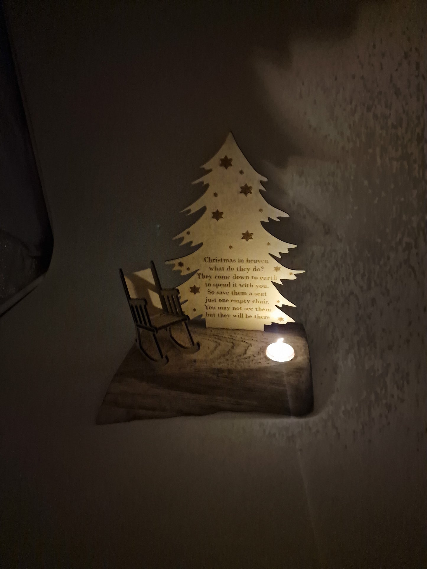 Memorial Christmas Seat