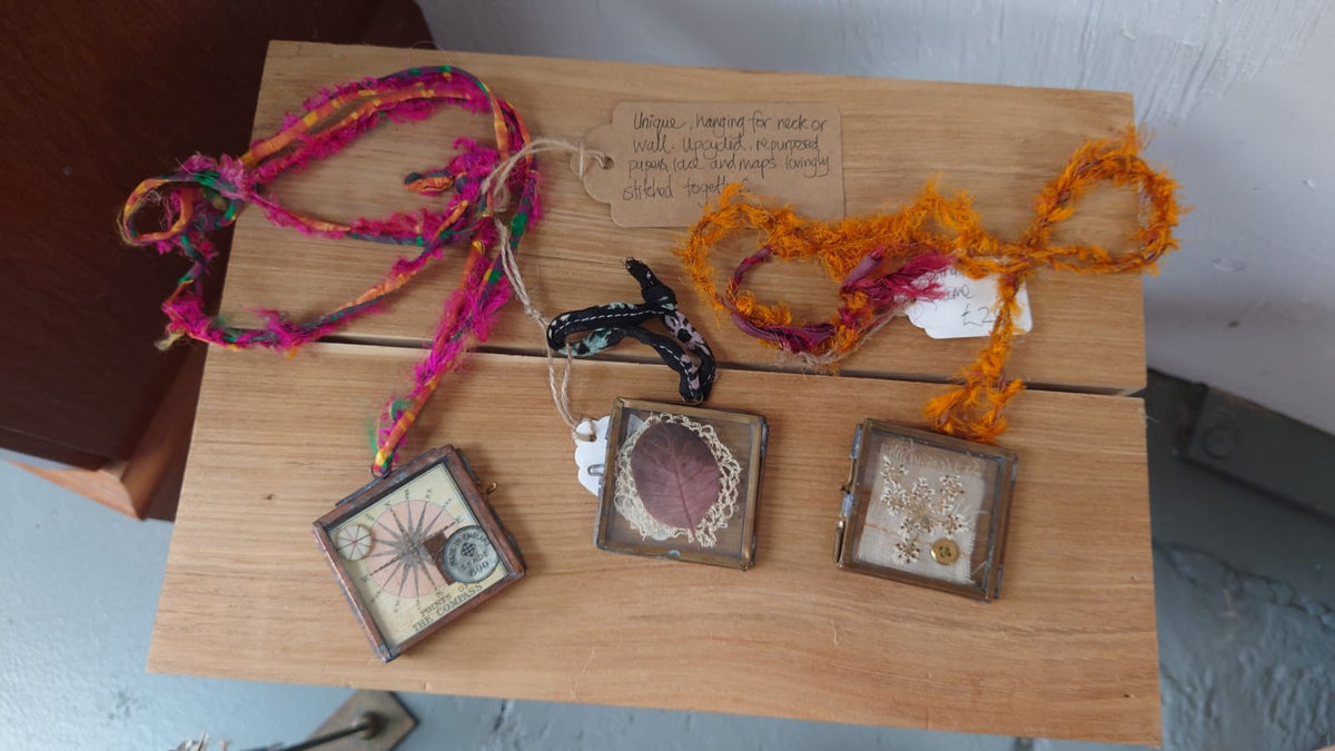Brass Framed Hanging/Necklace (SD)