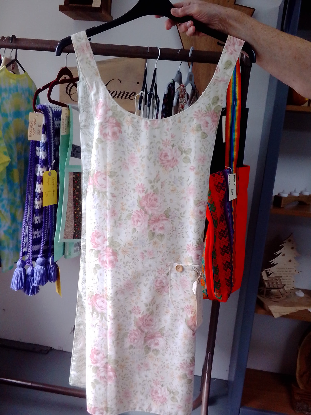 Adult apron.