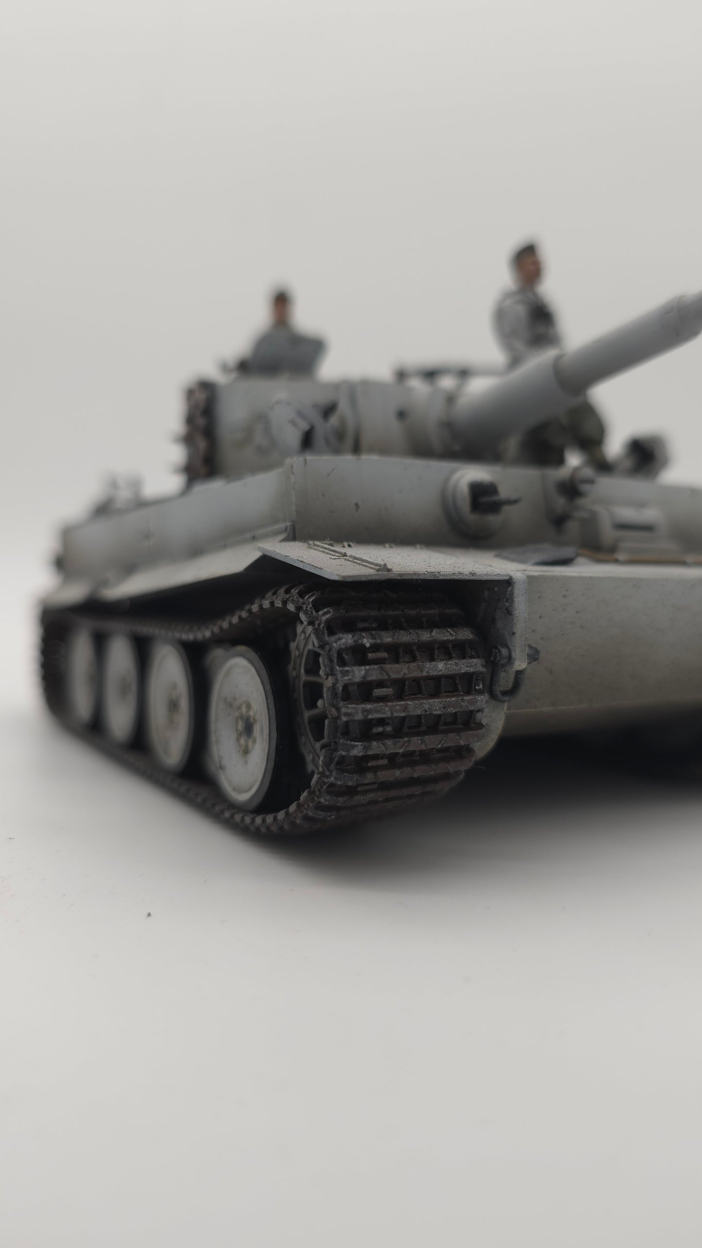 Tiger I Ausf. E (Early Production) '333' – Winter Camouflage