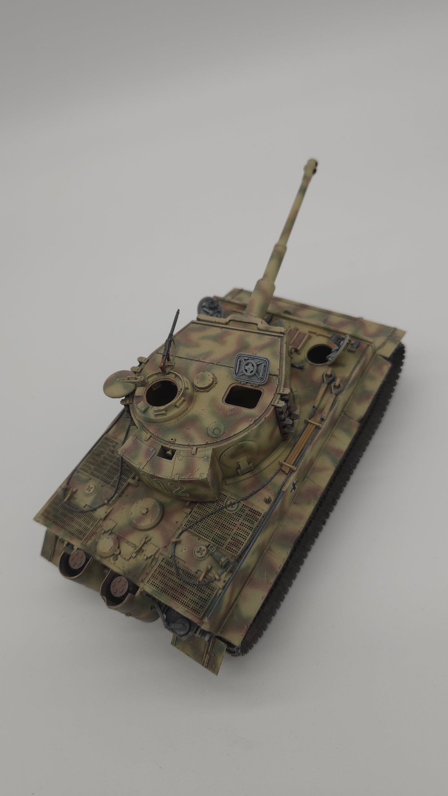 Tiger I Ausf. E (Late Production) '112' – Three-Tone Camouflage